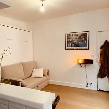 Appartement Studio A Paris — Marais, Oberkampf. Διαμέρισμα Παρίσι
